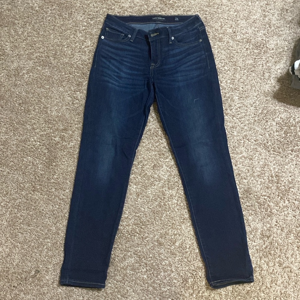 Women’s Lucky Brand size 6/28 Regular.